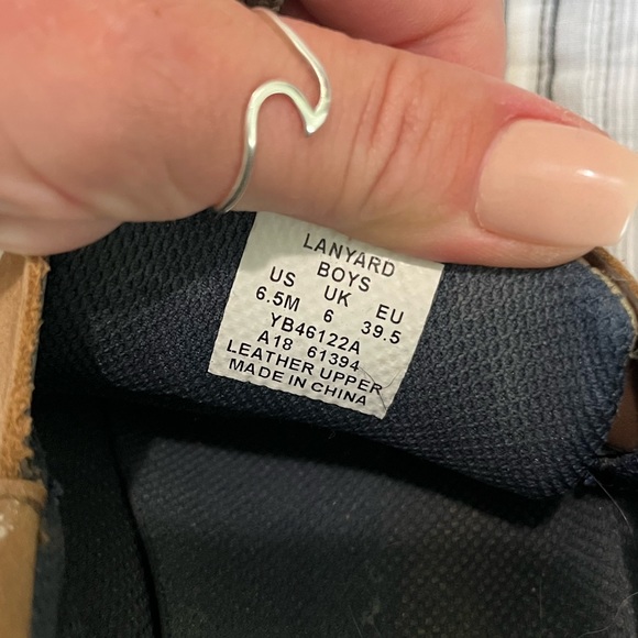 Sperry Boat Shoes - Picture 5 of 5